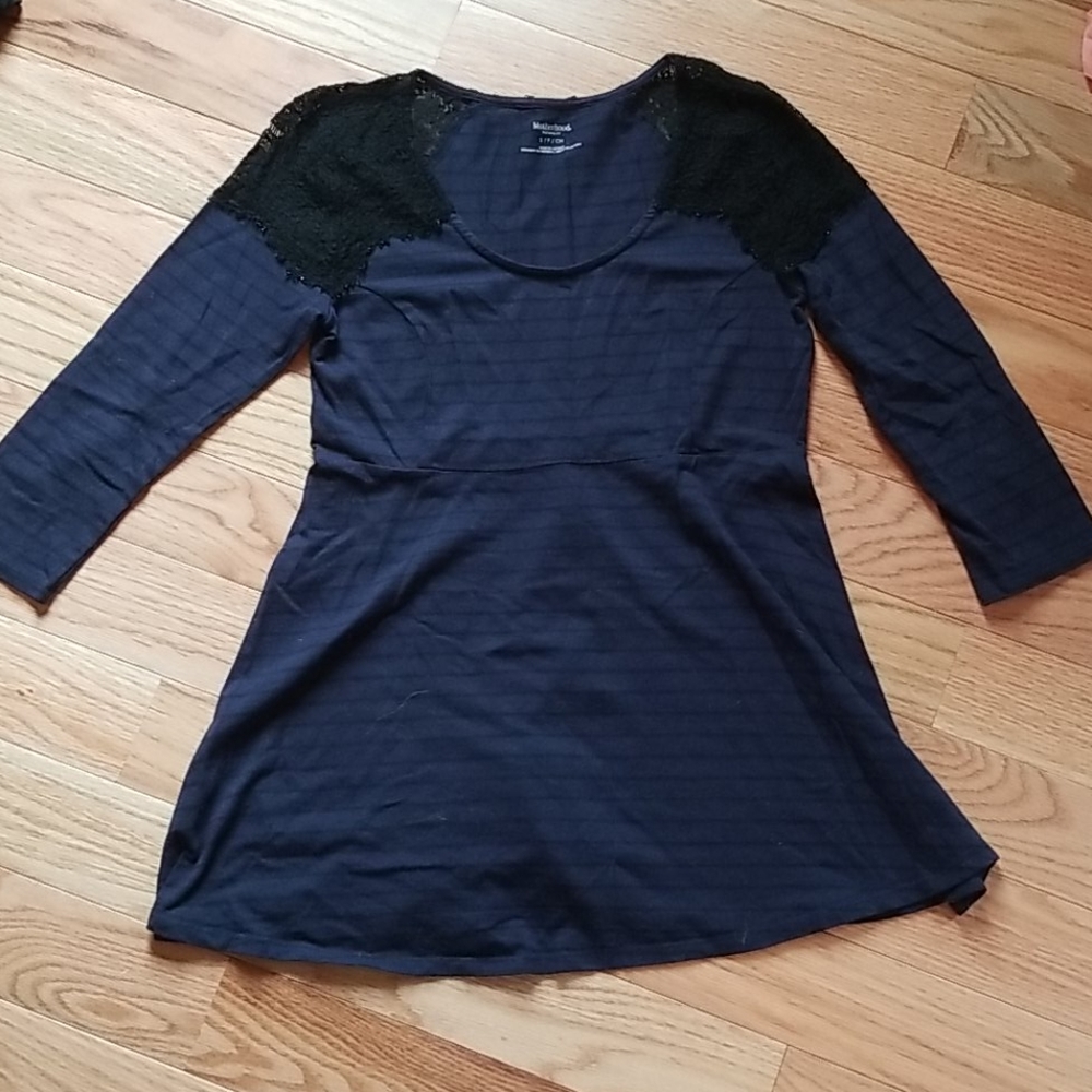 Motherhood maternity small top